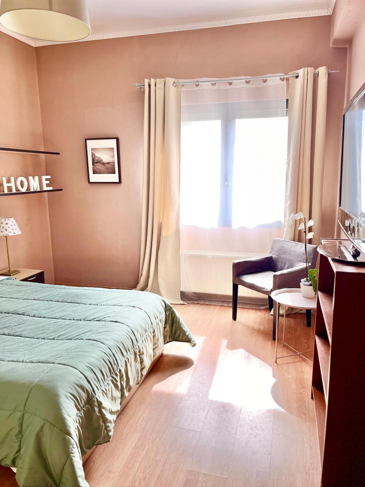 Crystal - Apartment With Garden & Parking Komotiní Ngoại thất bức ảnh