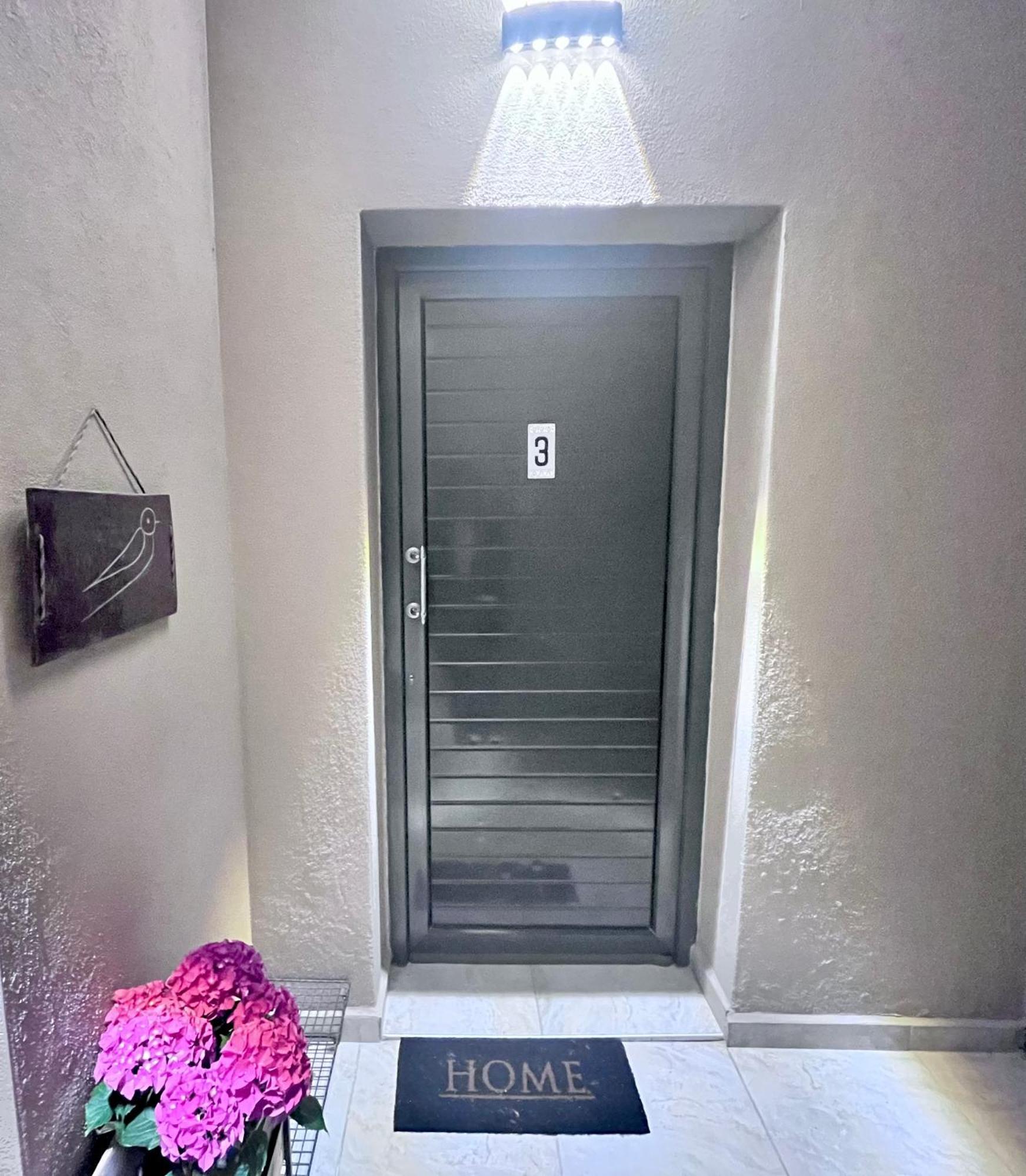 Crystal - Apartment With Garden & Parking Komotiní Ngoại thất bức ảnh